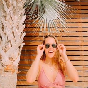 Meet your Posher, Hannah grace